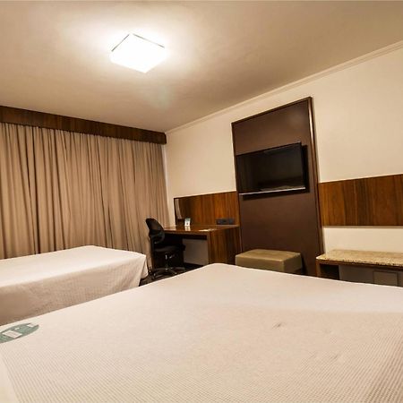Hotel Deville Business マリンガ エクステリア 写真