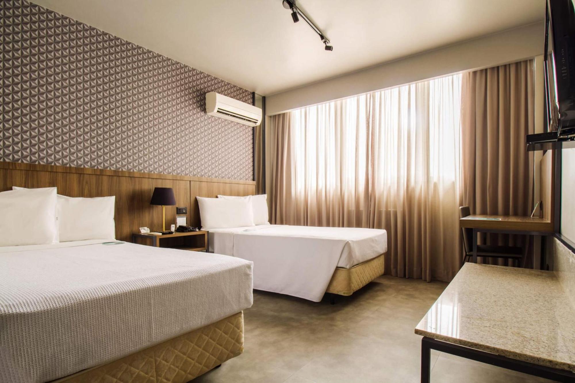Hotel Deville Business マリンガ エクステリア 写真