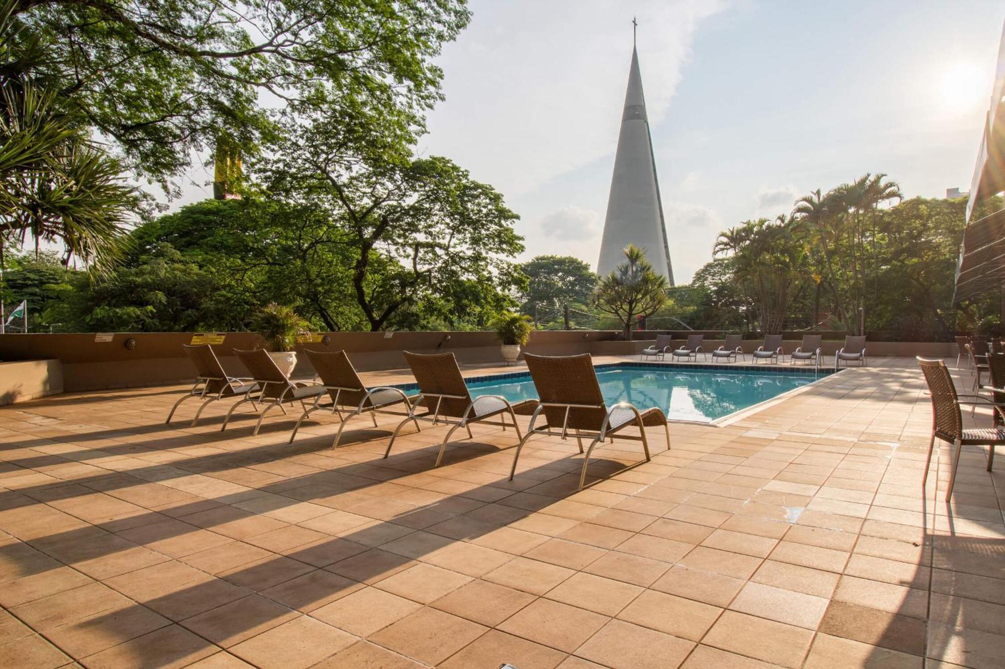 Hotel Deville Business マリンガ エクステリア 写真
