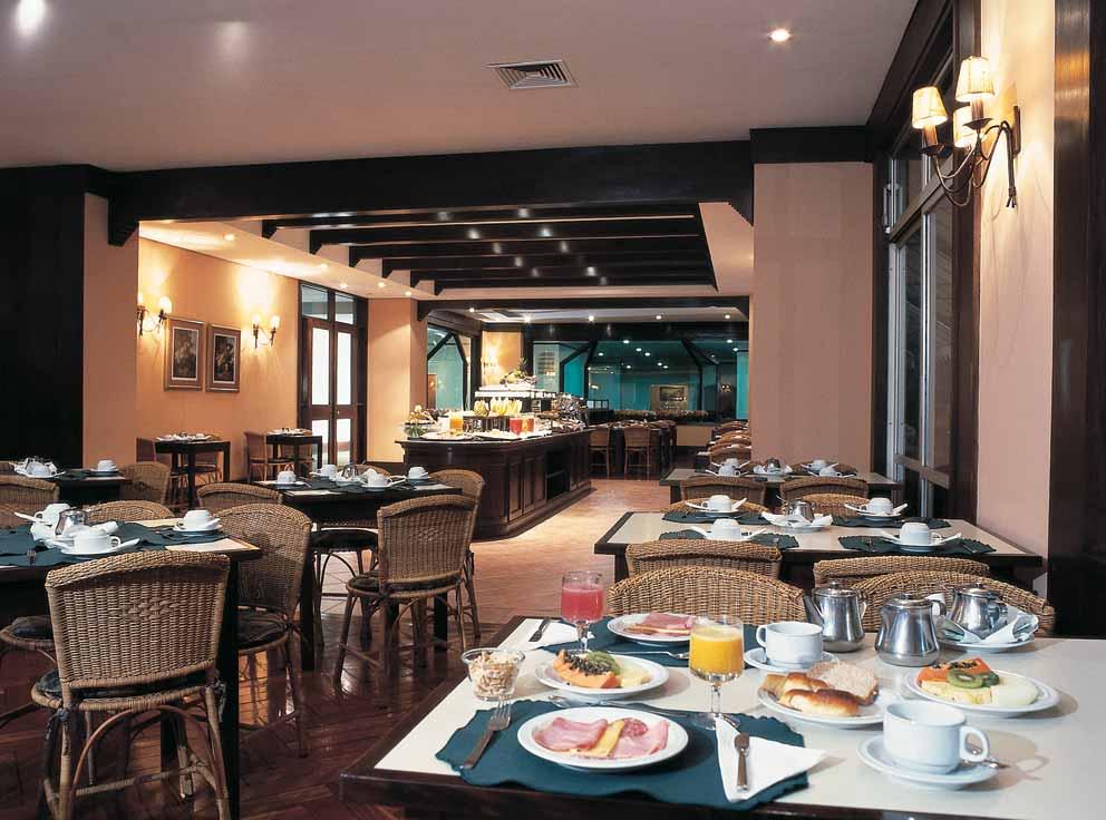 Hotel Deville Business マリンガ エクステリア 写真